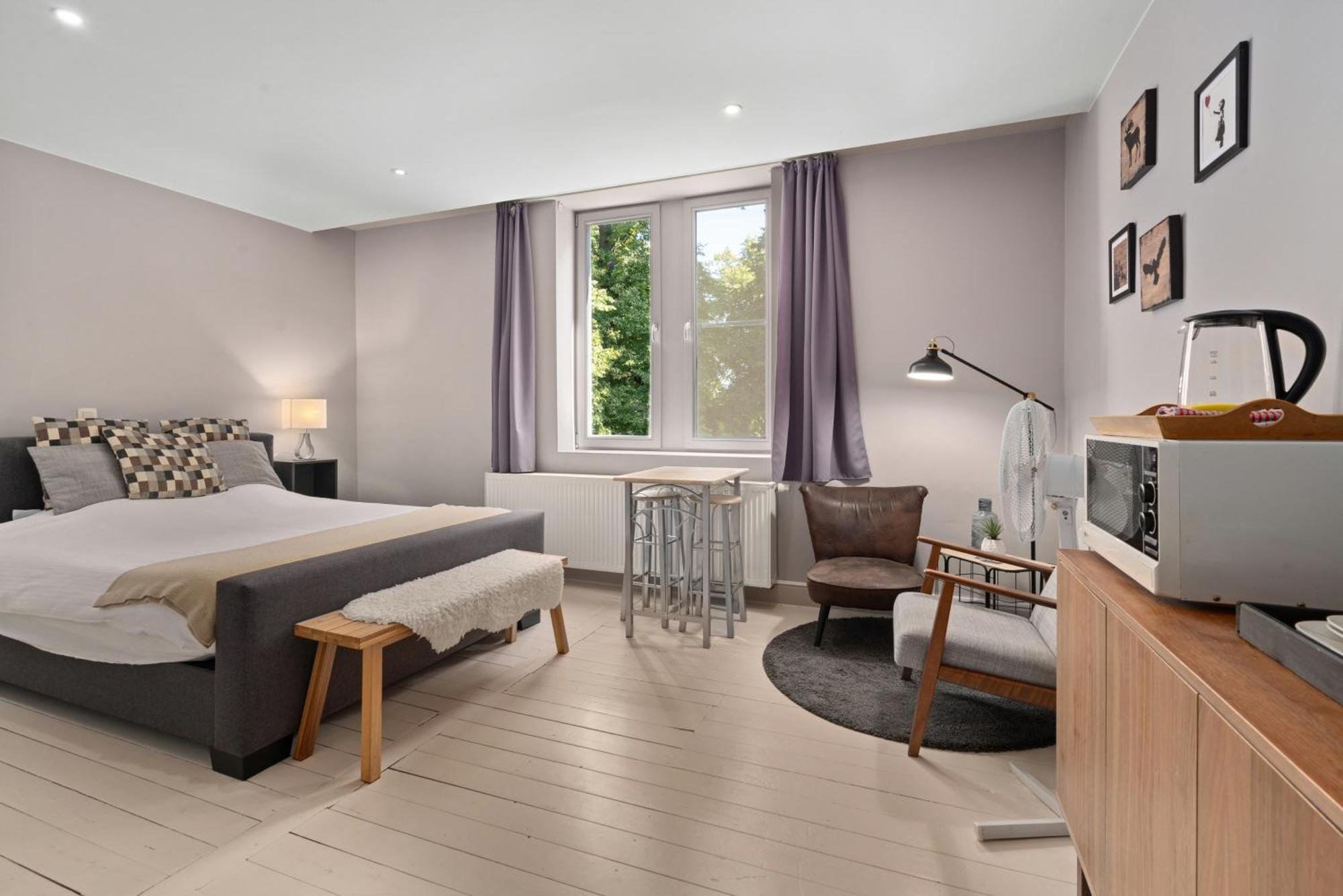 Spacious Guest Suites Near Historic Market - 5 Min Walk Брюгге Екстер'єр фото